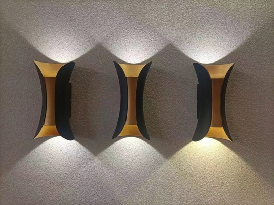 Đèn treo tường ngoài trời hiện đại 10W Lên và Xuống Đèn Led Đèn tường Trang trí