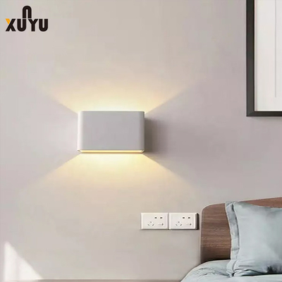 Đèn tường lên và xuống bằng nhôm Thân đèn LED hiện đại Đèn treo tường