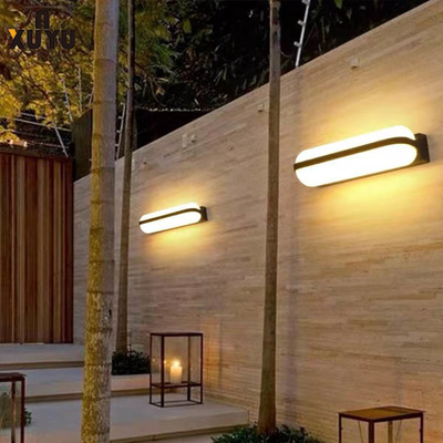 Đèn tường ban công ngoài trời chống ẩm 100 * 260mm Màu đen