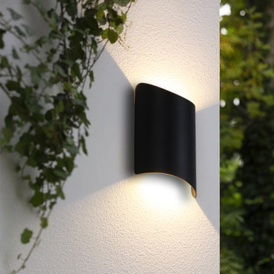 Đèn LED ngoài trời 6000K Đèn sân vườn chống nước Lối đi biệt thự Đèn tường nhôm